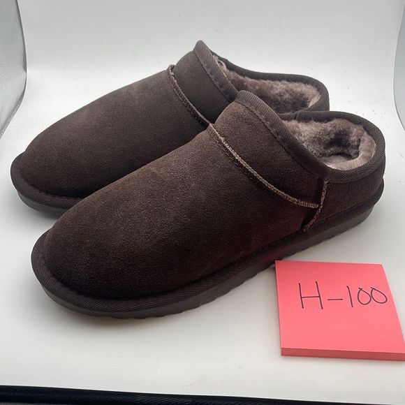 CUSHIONAIRE Women's COZY Faux Shearling Genuine Suede cozy mule slippers +Memory - Picture 3 of 7